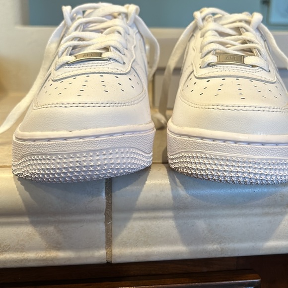 Nike Air Force 1 WMNS 7.5 - Picture 7 of 12